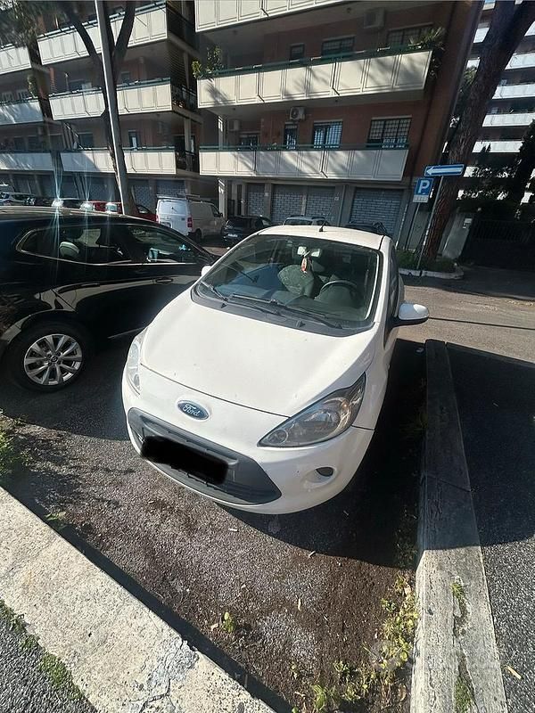 Usata Ford Ka 69 CV (50 kW) 2013 Bianco Utilitaria
