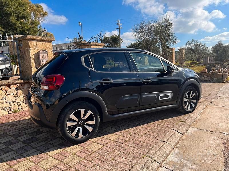 Usata Citroën C3 PureTech 110 CV (80 kW) 2024 Nero Berlina