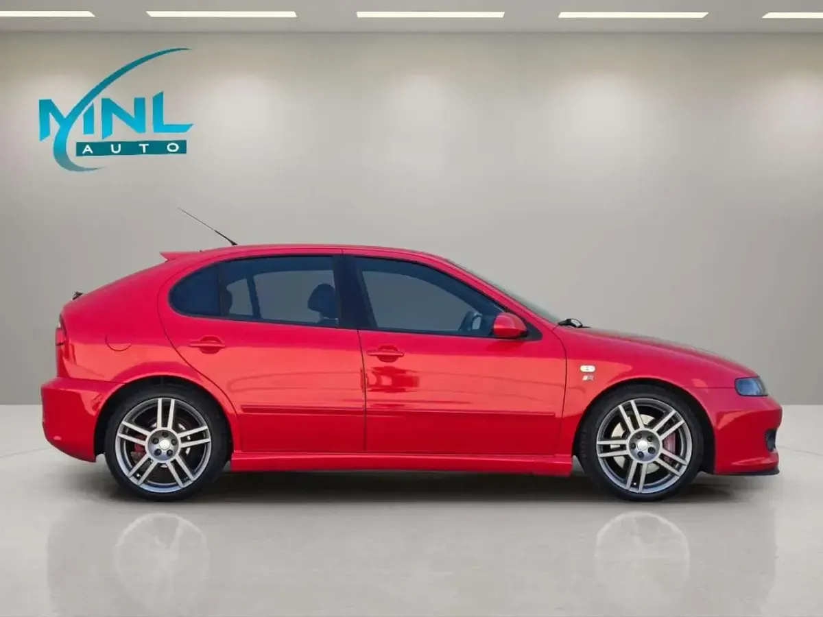Usata Seat Leon CUPRA 224 CV (164 kW) 2003 Rosso Utilitaria