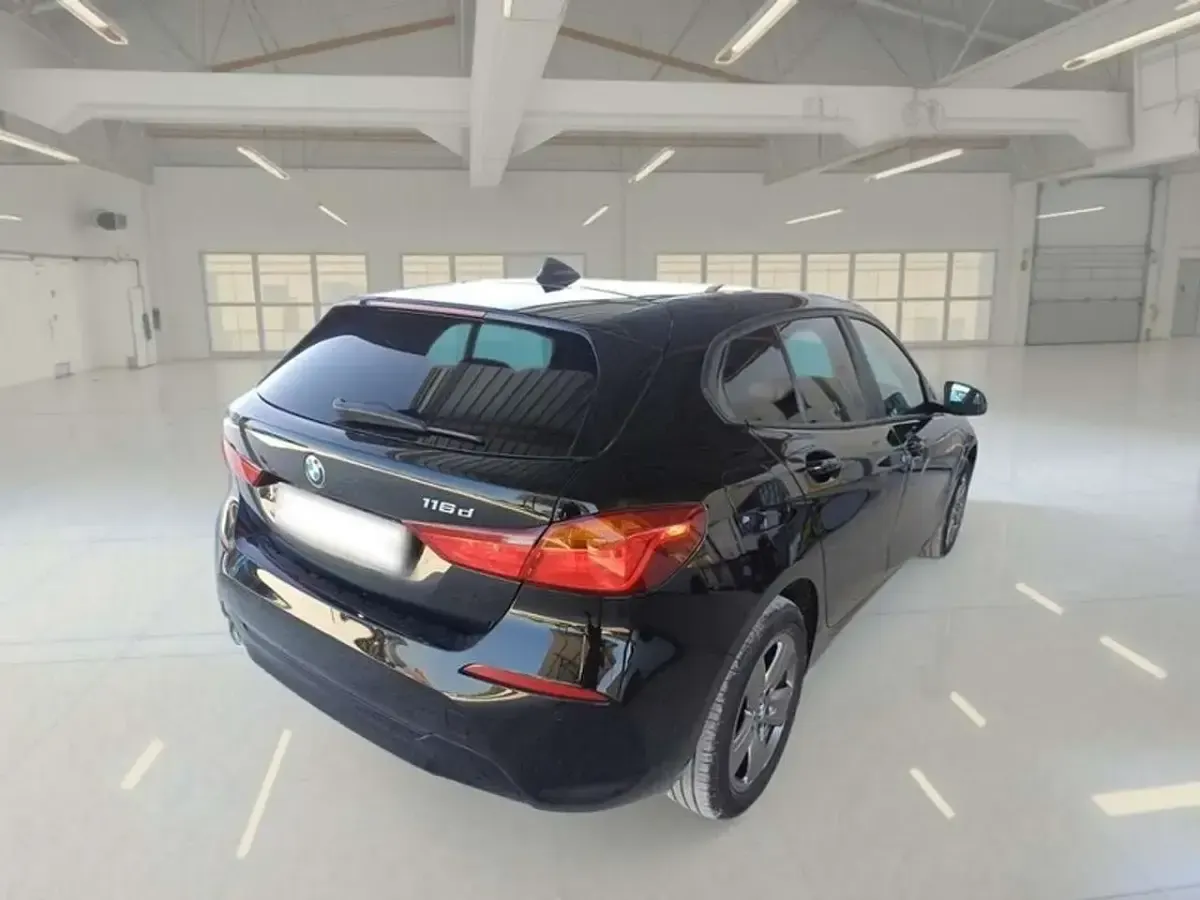 Usata BMW 116 Advantage 116 CV (85 kW) 2023 Nero Utilitaria