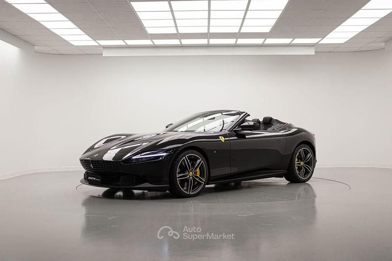Usata Ferrari Roma 620 CV (456 kW) 2025 Nero Cabrio