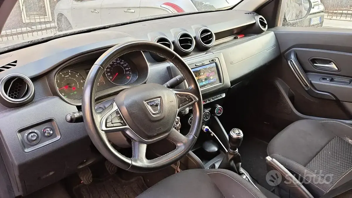 Usata Dacia Duster 114 CV (83 kW) 2018 Bluazzurro SUV