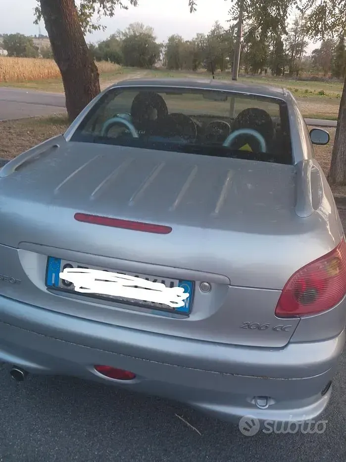 Usata Peugeot 206 CC 109 CV (80 kW) 2005 Cabrio