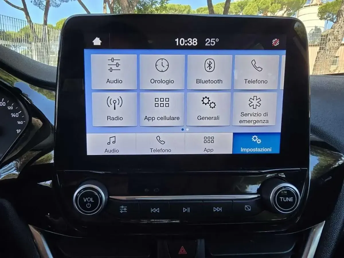 Usata Ford Fiesta Titanium 86 CV (63 kW) 2019 Grigio Utilitaria