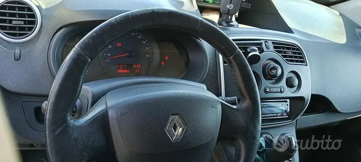 Usata Renault Kangoo 90 CV (66 kW) 2013 Bianco Monovolume