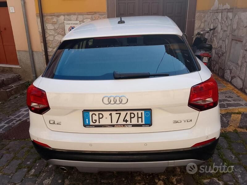 Usata Audi Q2 Design 116 CV (85 kW) 2019 Bianco SUV