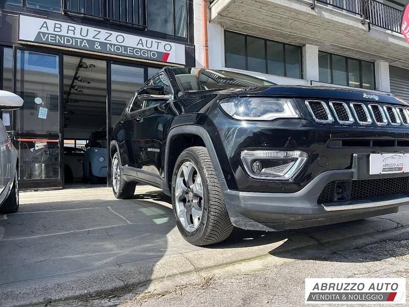 Käytetty Jeep Compass Limited 141 HP (103 kW) 2020 Musta Katumaasturi