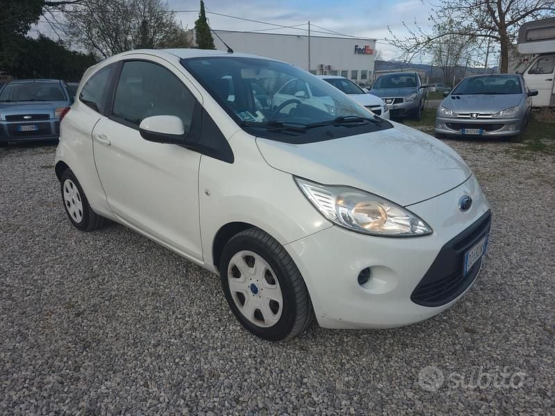 Usata Ford Ka Titanium 69 CV (50 kW) 2009 Bianco Utilitaria
