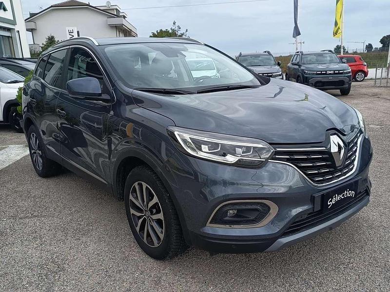 Grigio Usata 2022 Renault Kadjar Techno SUV | 18.250 € (Buon prezzo) - Immagine 1/4