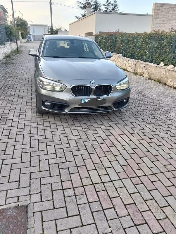 Usata BMW 118 Advantage 150 CV (110 kW) 2016 Marrone Utilitaria