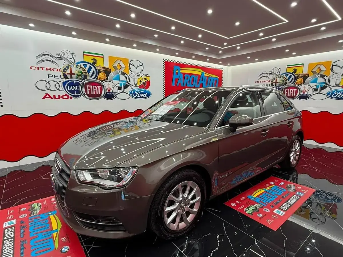 Usata Audi A3 Ambition 110 CV (80 kW) 2016 Marrone Berlina