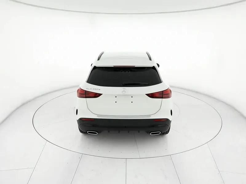 Nuova Mercedes GLA250 AMG line 218 CV (160 kW) 2026 Bianco SUV