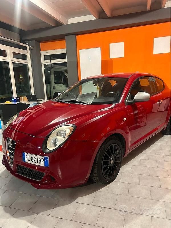 Usata Alfa Romeo MiTo 78 CV (57 kW) 2016 Rosso Utilitaria