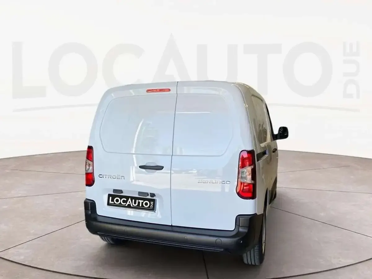 Usata Citroën Berlingo 102 CV (75 kW) 2025 Bianco Monovolume