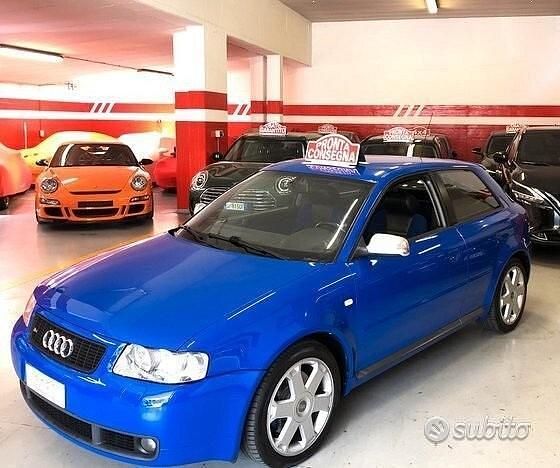 Blu Usata 2001 Audi S3 Tre volumi | 15.000 € (Buon prezzo) - Immagine 1/4