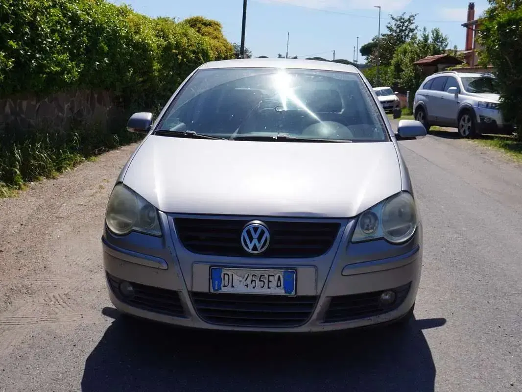 Occasion VW Polo Trendline 69 ch (50 kW) 2007 Gris Citadine