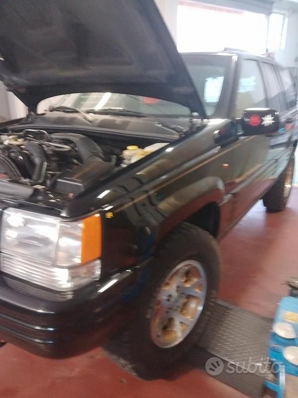 Usata Jeep Grand Cherokee 223 CV (164 kW) 1997 Nero SUV