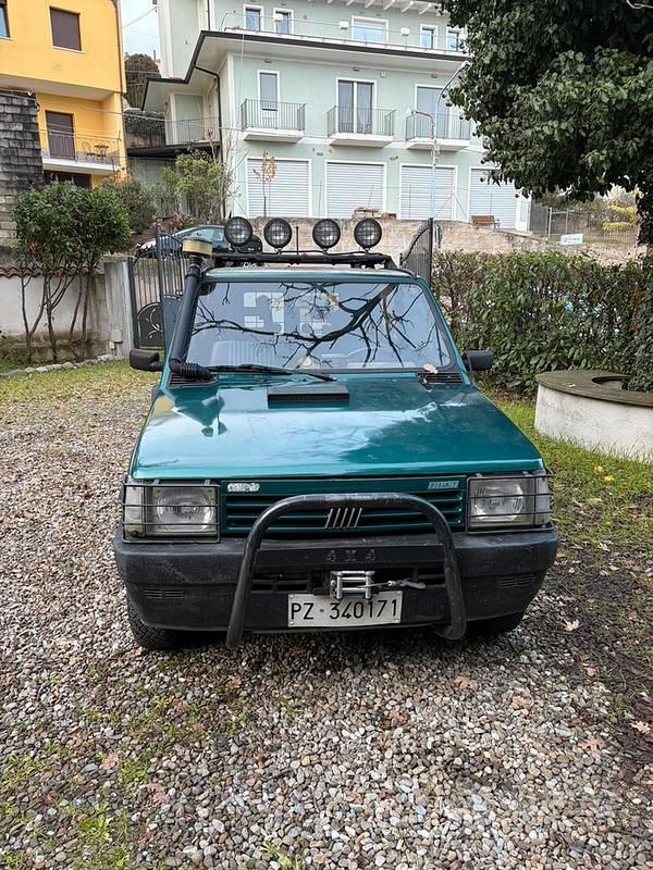 Usata Fiat Panda 4x4 50 CV (36 kW) 1993 Verde Utilitaria