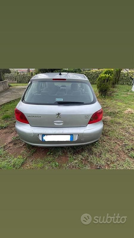 Usata Peugeot 307 90 CV (66 kW) 2001 Grigio Berlina