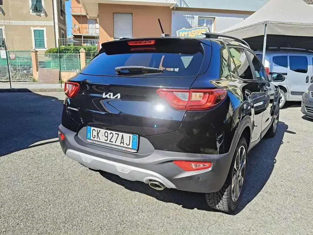 Usata Kia Stonic Style 101 CV (74 kW) 2022 SUV