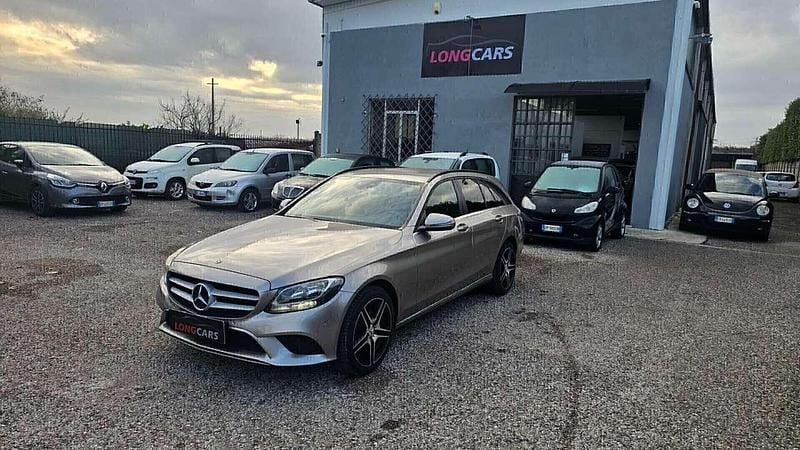 Usata Mercedes C200 160 CV (117 kW) 2019 Grigio Station wagon