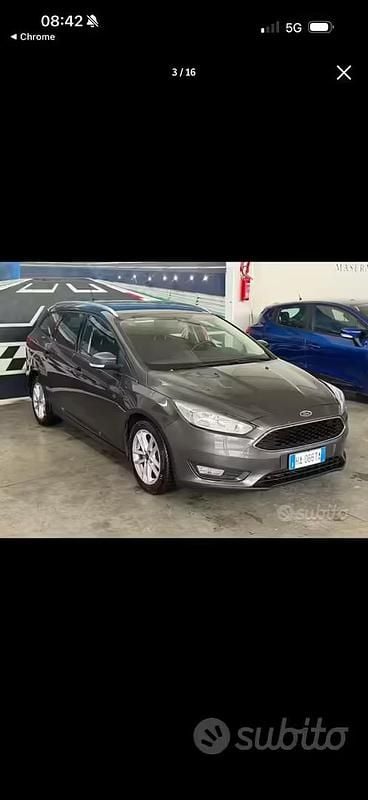 Usata Ford Focus 120 CV (88 kW) 2018 Grigio Station wagon