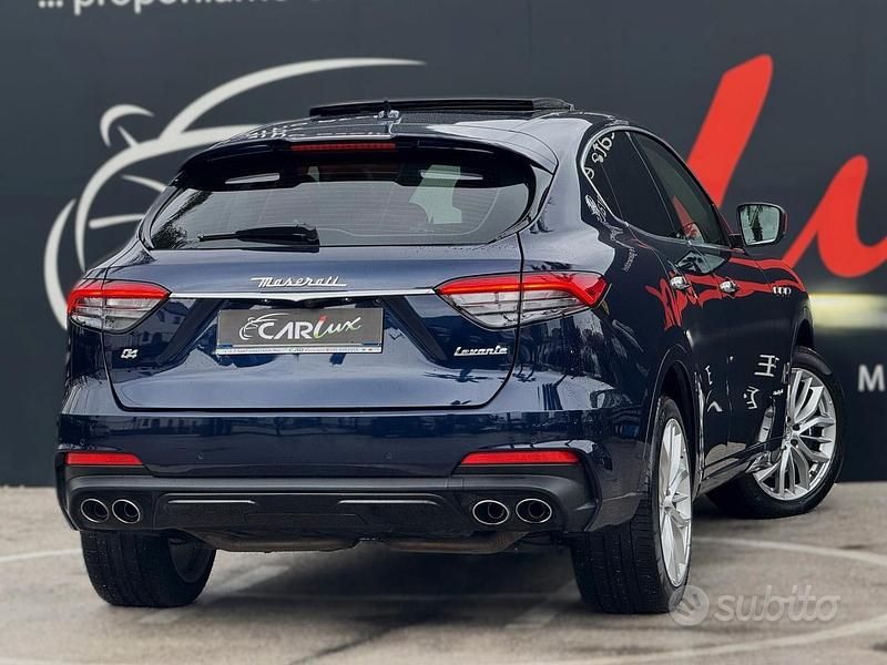 Usata Maserati Levante 250 CV (183 kW) 2021 Blu SUV