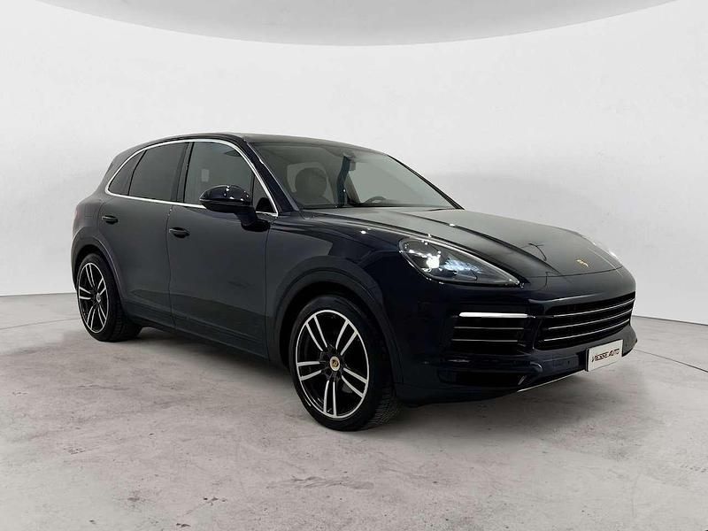 Usata Porsche Cayenne 340 CV (250 kW) 2019 Blu/azzurro SUV