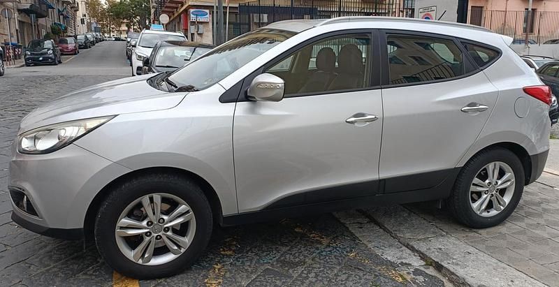 Usata Hyundai ix35 Style 115 CV (84 kW) 2013 Argento SUV