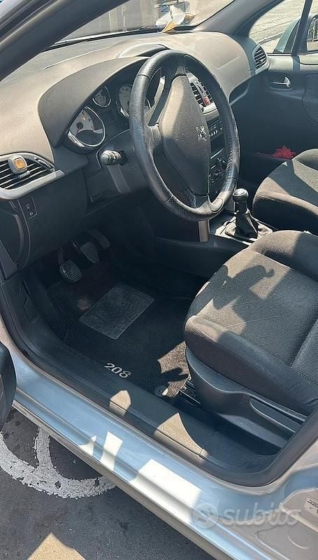 Usata Peugeot 207 88 CV (64 kW) 2006 Grigio Berlina