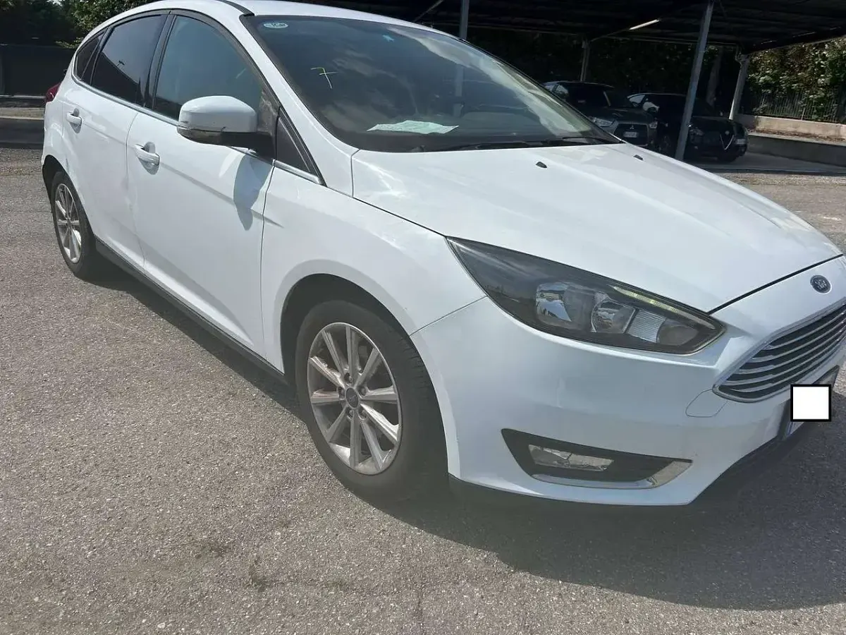 Usata Ford Focus Titanium 120 CV (88 kW) 2018 Bianco Berlina