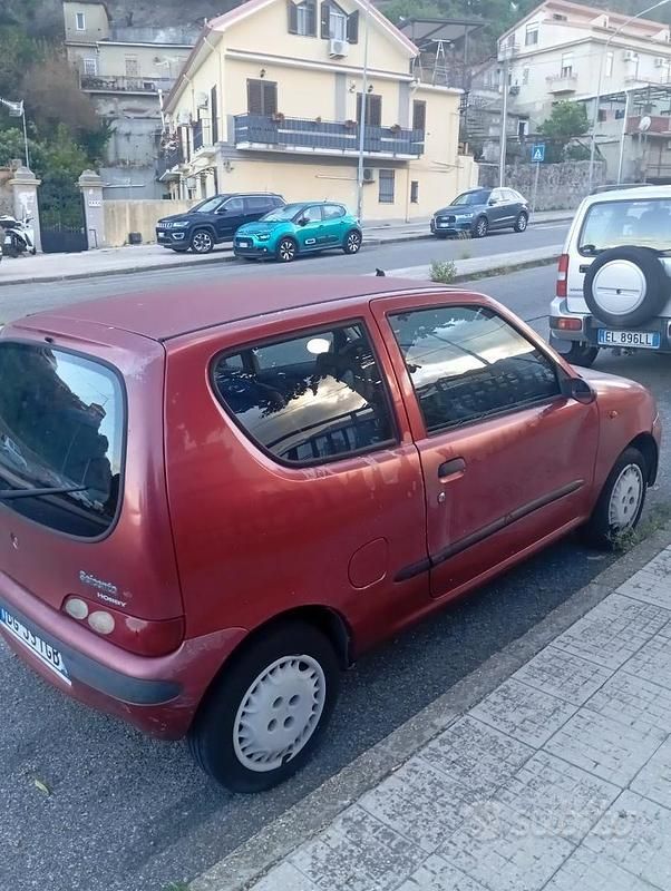 Usata Fiat 600 54 CV (39 kW) 2000 Marrone Utilitaria