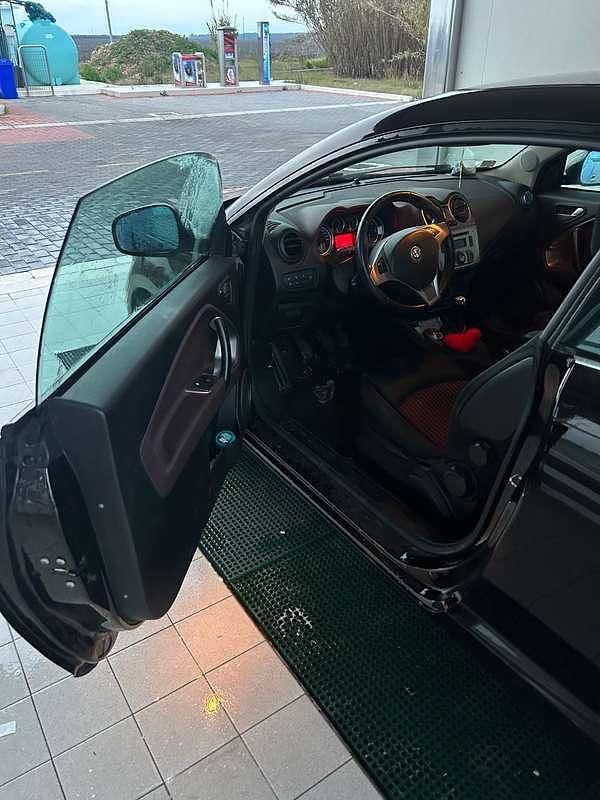Usata Alfa Romeo MiTo Distinctive 120 CV (88 kW) 2008 Nero Utilitaria