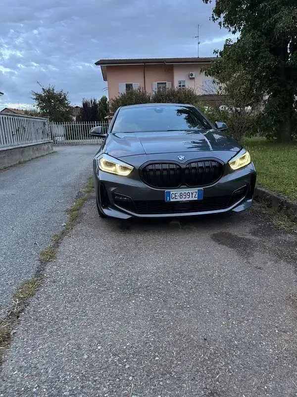 Usata BMW 118 M Sport 150 CV (110 kW) 2021 Grigio Berlina