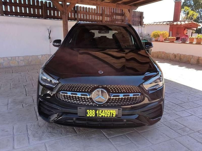 Usata Mercedes GLA200 Premium 150 CV (110 kW) 2022 Other SUV