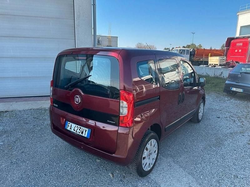 Usata Fiat Qubo Dynamic 95 CV (69 kW) 2015 Rosso Monovolume