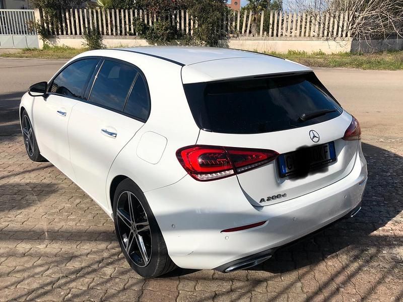 Usata Mercedes A200 149 CV (109 kW) 2019 Bianco Berlina
