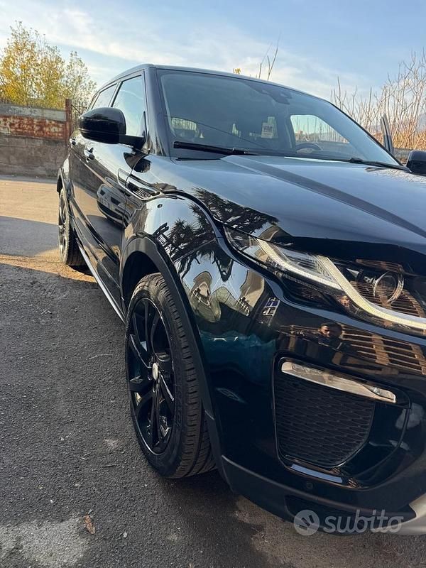 Usata Land Rover Range Rover evoque 2018 Nero Monovolume
