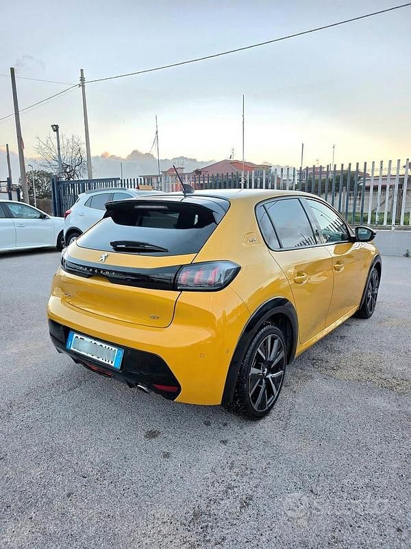Usata Peugeot 208 GT 102 CV (75 kW) 2021 Other Utilitaria