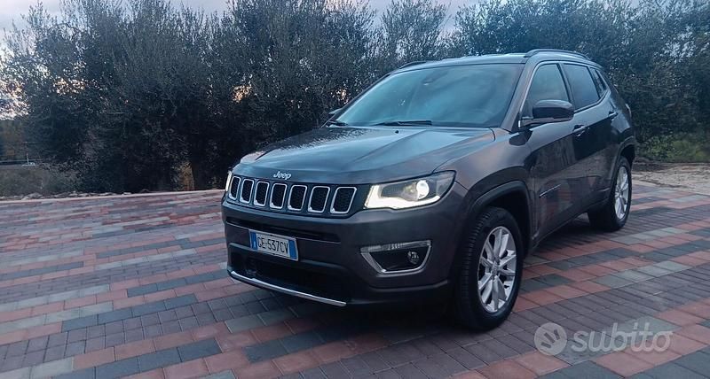 Usata Jeep Compass Limited 131 CV (96 kW) 2021 Grigio SUV