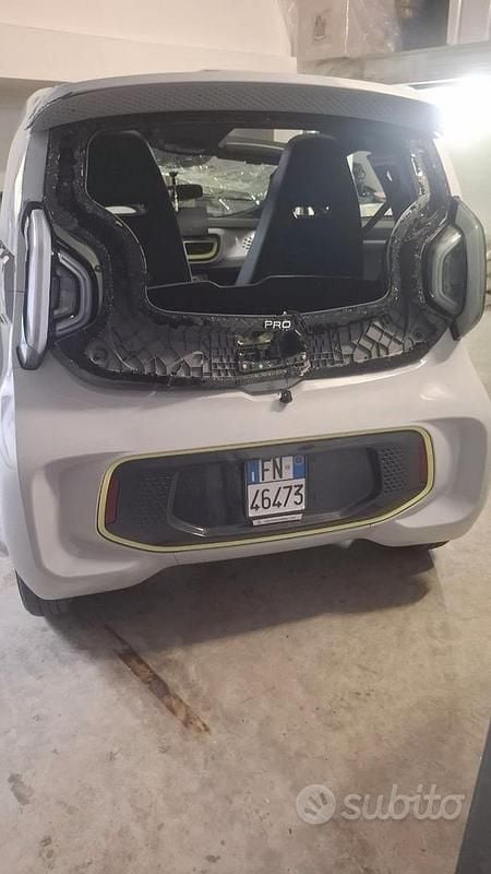 Usata XEV Yoyo 2024 Utilitaria