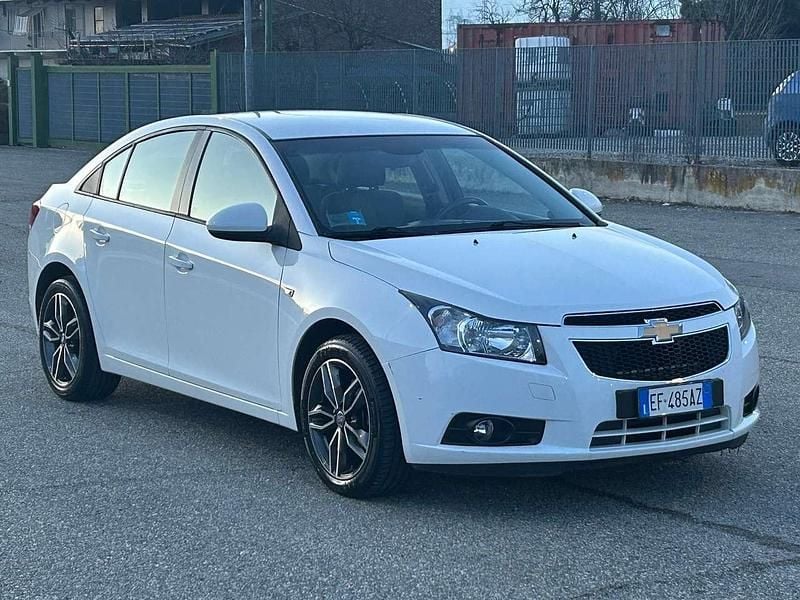 Usata Chevrolet Cruze LS 113 CV (83 kW) 2010 Bianco Berlina