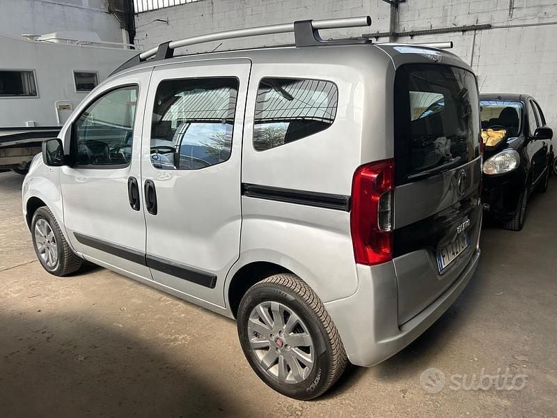 Usata Fiat Qubo Easy 77 CV (56 kW) 2019 Grigio Monovolume