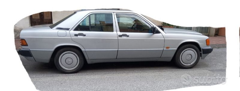 Usata Mercedes 190 105 CV (77 kW) 1993 Grigio Berlina