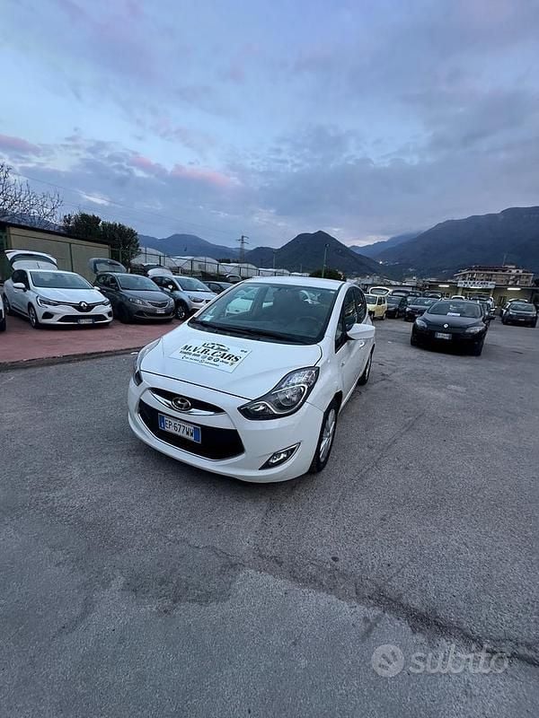 Usata Hyundai ix20 Style 90 CV (66 kW) 2013 Bianco Utilitaria