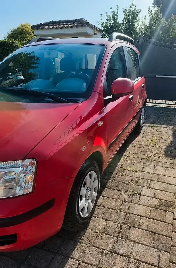 Usata Fiat Panda Dynamic 69 CV (50 kW) 2006 Rosso Utilitaria