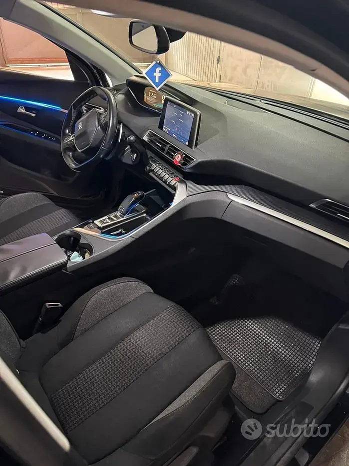 Usata Peugeot 3008 120 CV (88 kW) 2018 Nero SUV