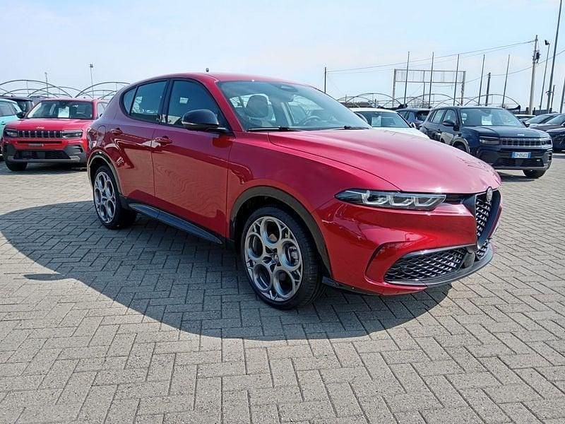 Nuova Alfa Romeo Tonale Sprint 160 CV (117 kW) 2025 Rosso SUV