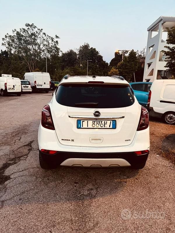 Usata Opel Mokka X 136 CV (100 kW) 2018 Bianco SUV