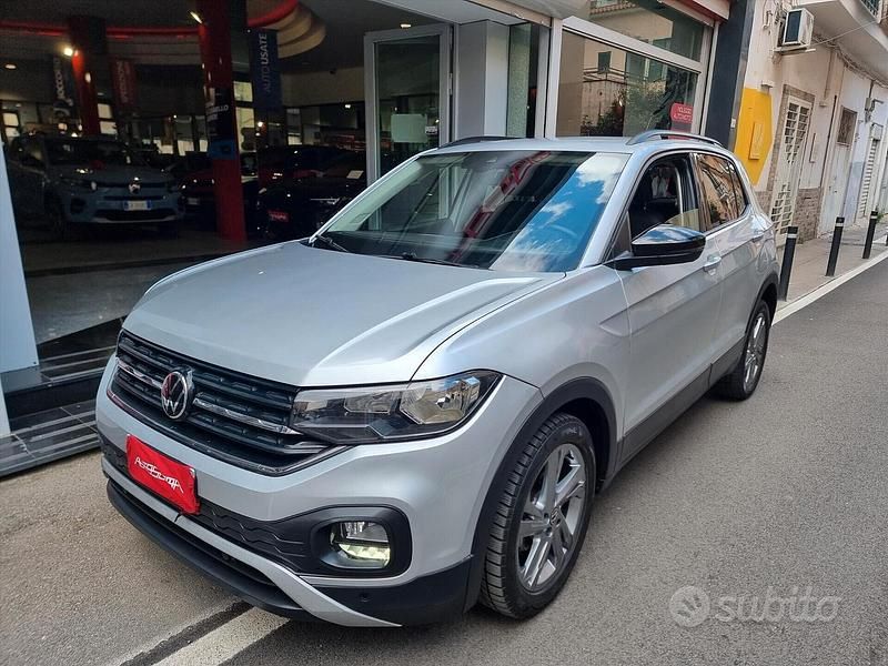 Usata VW T-Cross 95 CV (69 kW) 2019 Grigio SUV